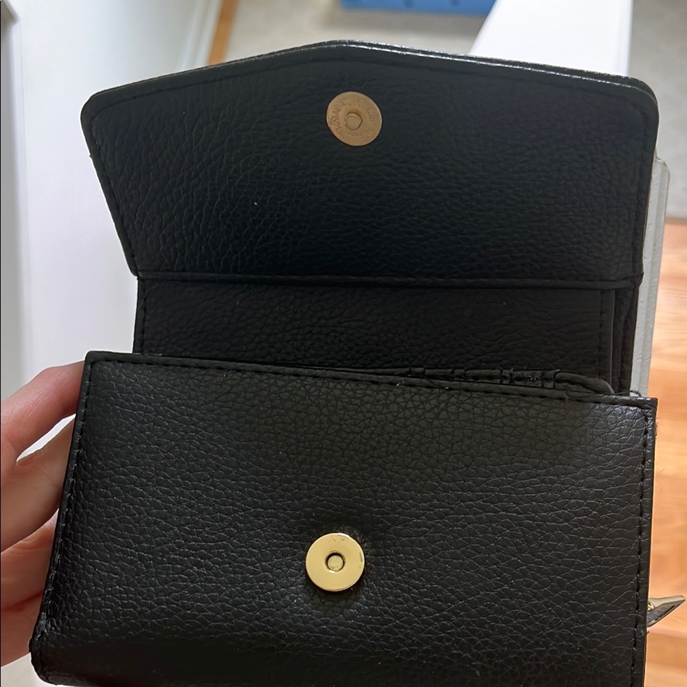 Steve Madden Black Textured Wallet - Picture 4 of 5